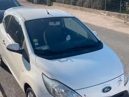 Ford KA 1.2 69 Titanium