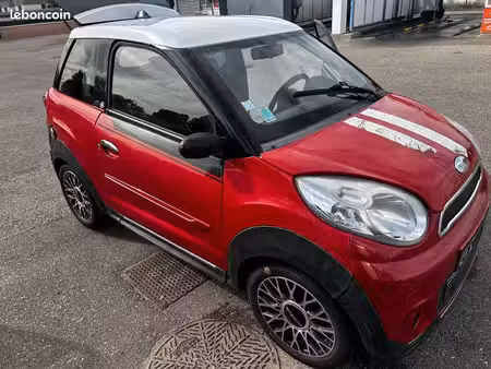 Microcar M8