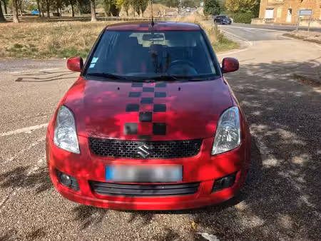 Suzuki Swift 1.3 75