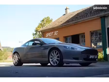 Aston Martin DB9 V12 5.9 450