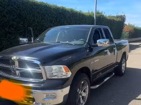 Dodge RAM 1500 V8 5.7