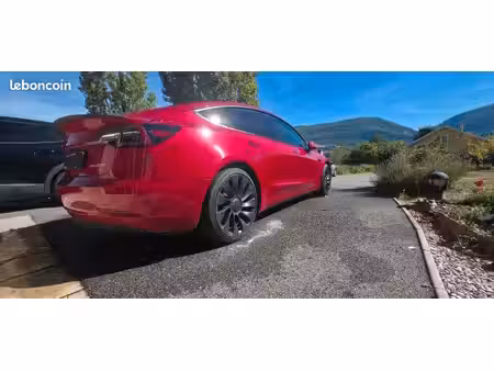 Tesla Model 3 Performance 482 PUP 4x4