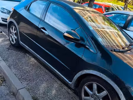 Honda Civic 2.2 TDI 140