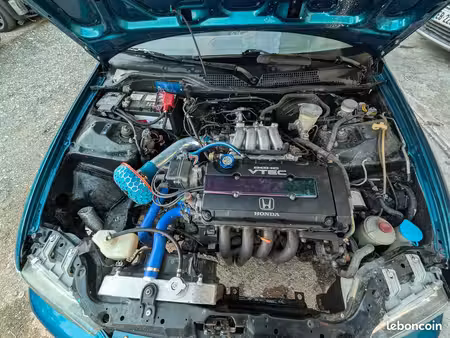 Honda Civic 1.3 75