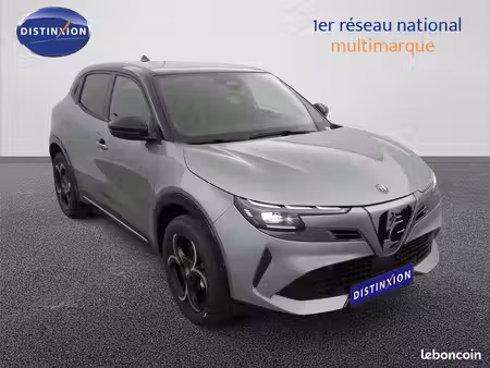 Alfa Romeo Junior Ibrida 1.2 145