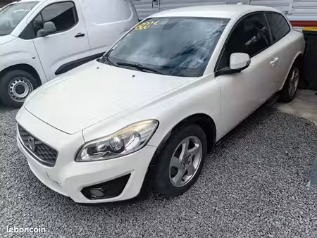 Volvo C30 D2 1.6 115