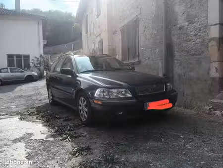 Volvo V40 1.8 115