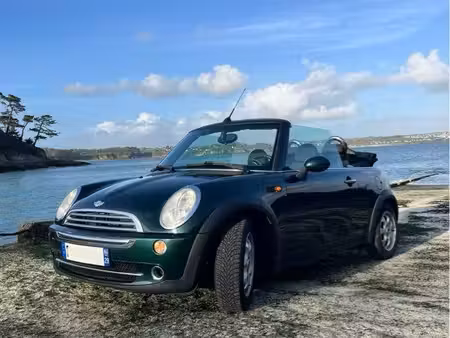 Mini Cabrio Cooper 1.6 115