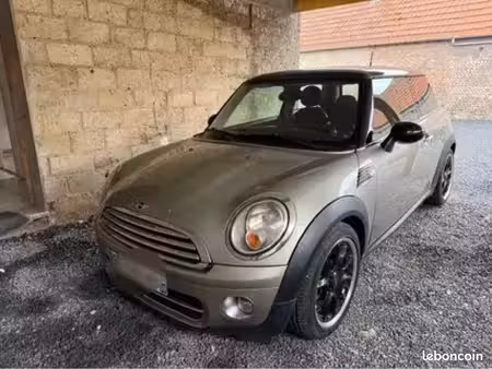 Mini Mini Cooper 1.6 HDi 110 Red Hot Chili