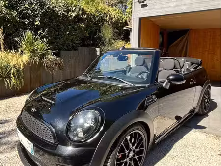 Mini Cabrio John Cooper Works 1.6 211