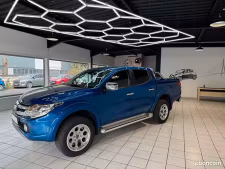 Mitsubishi L200 2.4 181 Intense 4x4