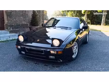 Porsche 944 S