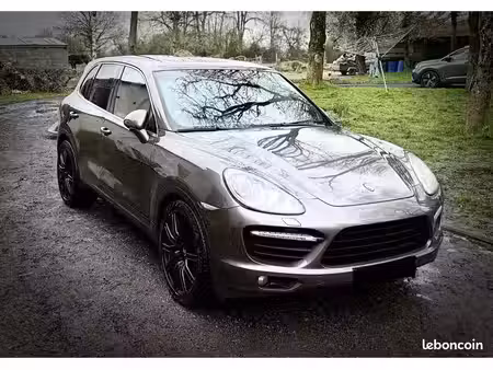 Porsche Cayenne Turbo V8 4.8 500 4x4