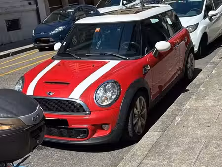 Mini Cabrio Cooper SD 2.0 143