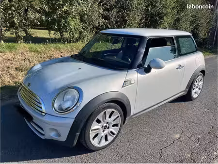 Mini Mini Cooper D 1.6 110 Camden