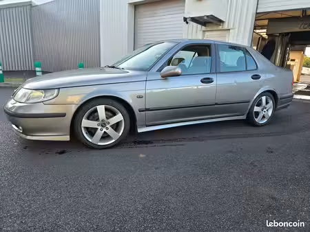 Saab 9-5 2.3 Aero