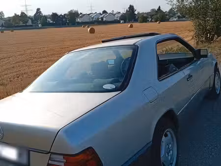Mercedes-Benz Classe E E 230