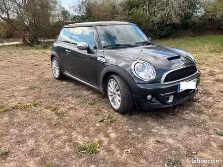 Mini Coupe John Cooper Works 1.6 211