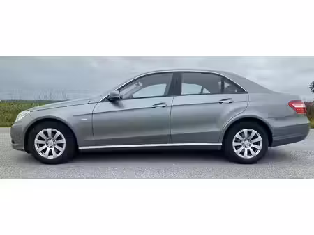 Mercedes-Benz Classe E E 220 2.1 CDI 170