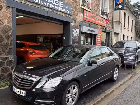 Mercedes-Benz Classe E E 220 2.1 170 Avantgarde