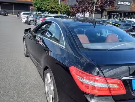 Mercedes-Benz Classe E E 250