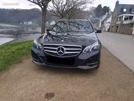 Mercedes-Benz Classe E E 300