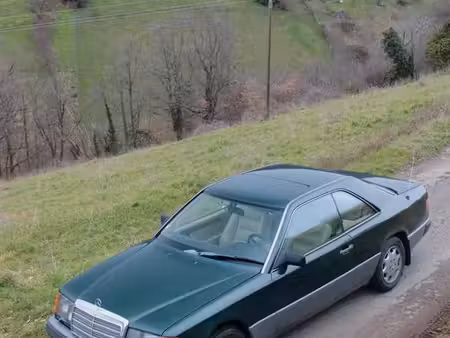 Mercedes-Benz Classe E 300 CE