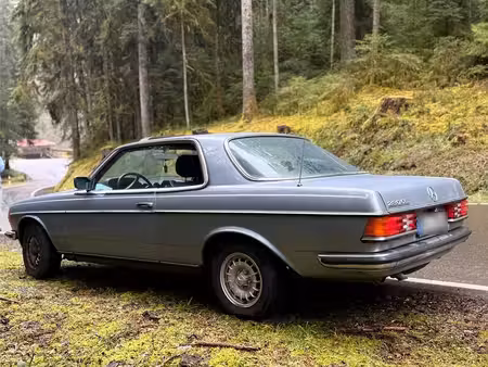 Mercedes-Benz Classe E 230 CE