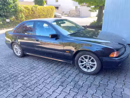BMW Série 5 528i 2.8 193 Exclusive