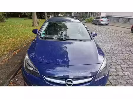 Opel Astra 1.0 105