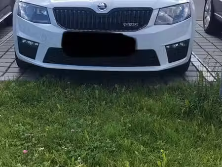 Škoda Octavia RS 2.0 TSI 220