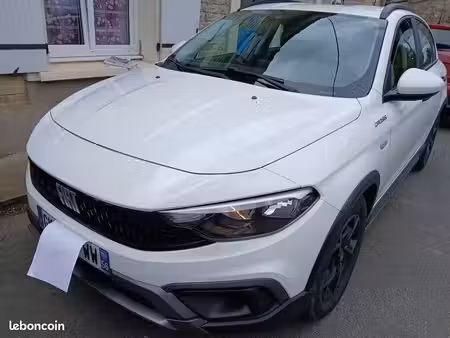 Fiat Tipo 1.5 MJT 130 Cross
