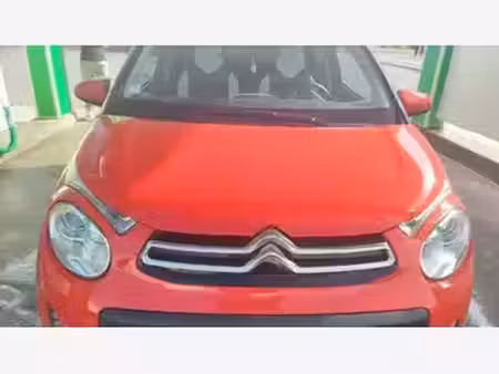 Citroën C1 1.0 VTi 72 Millenium