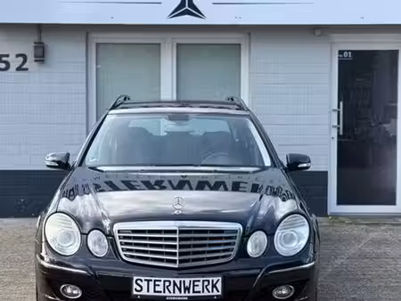 Mercedes-Benz Classe E E 200