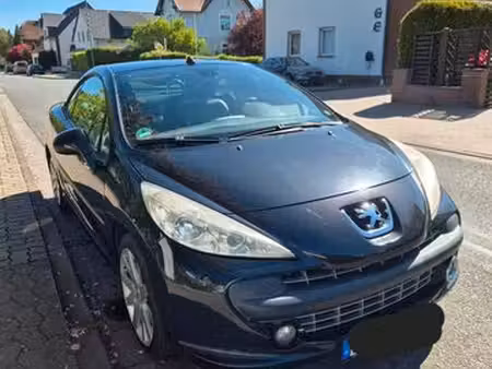 Peugeot 207 CC 1.6 HDi 110