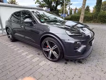 Porsche Macan 