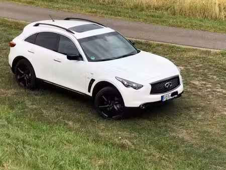 Infiniti QX70 V6 3.7 320 3.7 4x4