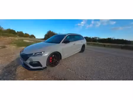 Škoda Octavia RS 2.0 TSI 245