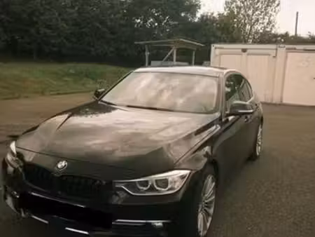 BMW Série 3 320d 2.0 136