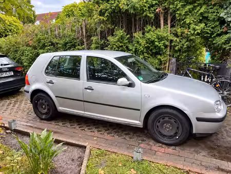 Volkswagen Golf 1.4 75 Confortline
