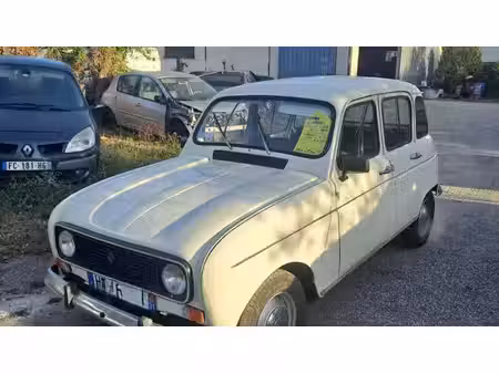 Renault R4 4L