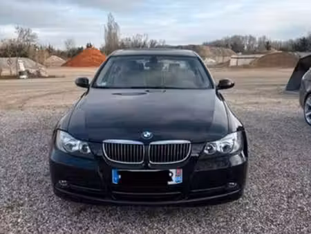 BMW Série 3 330d 3.0 231