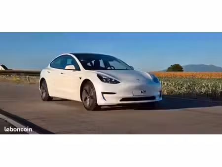 Tesla Model 3 Grande Autonomie 275
