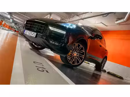 Porsche Cayenne Turbo S V8 4.8 570 4x4