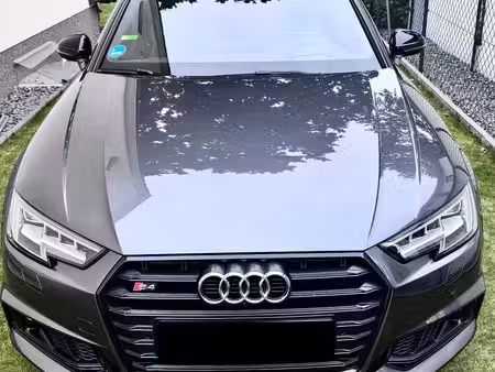 Audi A4 S4 V6 3.0 TFSI 354 quattro