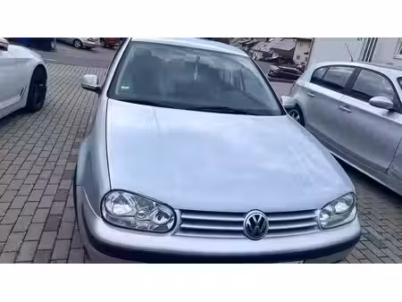 Volkswagen Golf 1.4 75