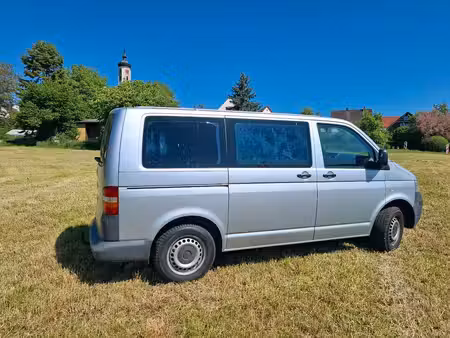 Volkswagen Transporter T5 2.5 TDI 130