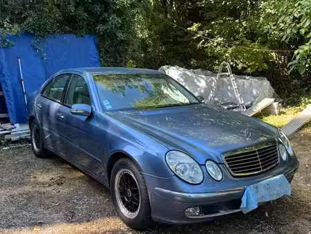 Mercedes-Benz Classe E E 220 2.1 CDI 150 Elegance