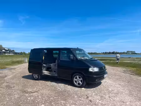 Volkswagen Transporter T4 2.5 TDI