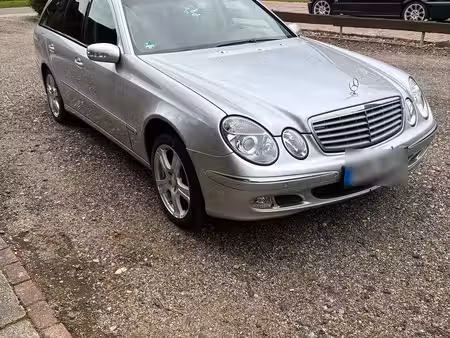 Mercedes-Benz Classe E E 200